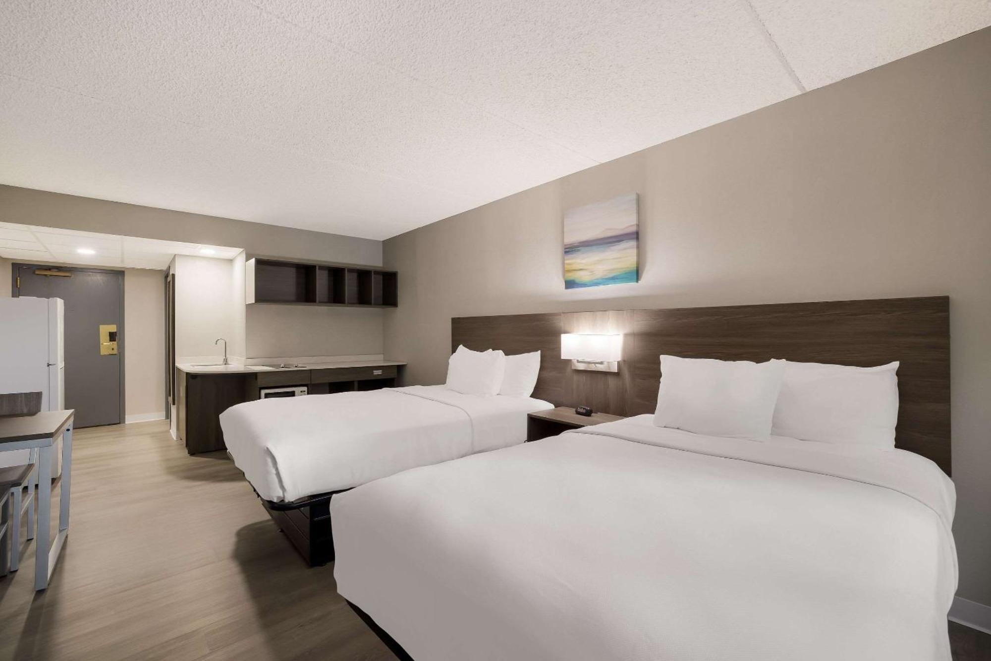 Suburban Studios Milwaukee Airport Екстериор снимка