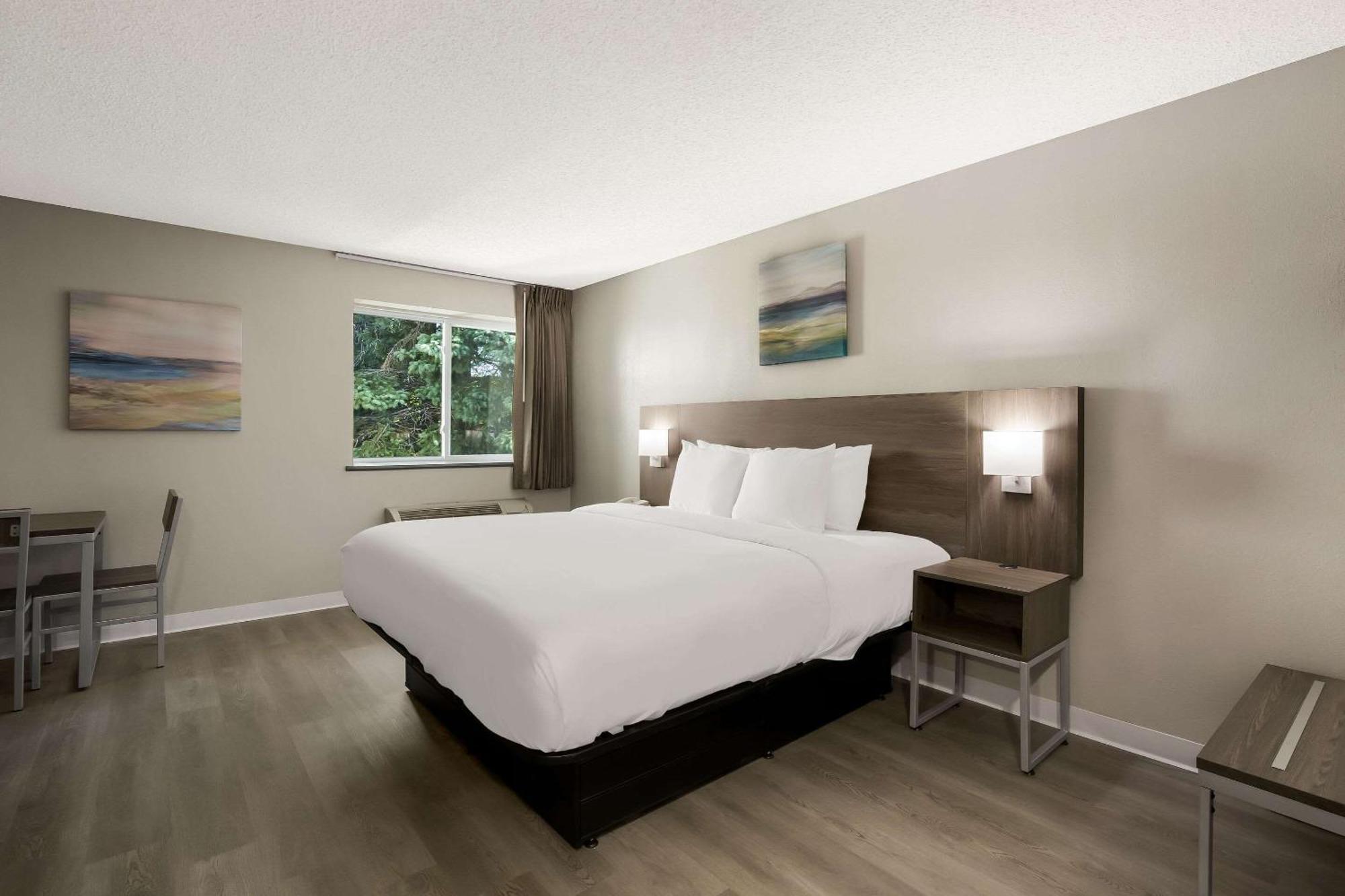 Suburban Studios Milwaukee Airport Екстериор снимка