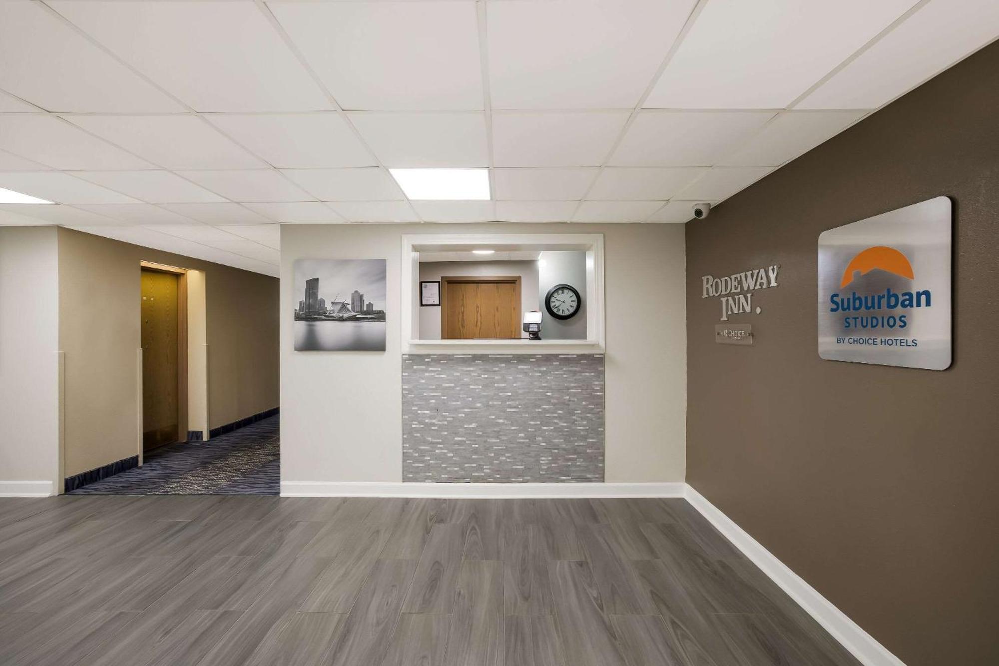 Suburban Studios Milwaukee Airport Екстериор снимка